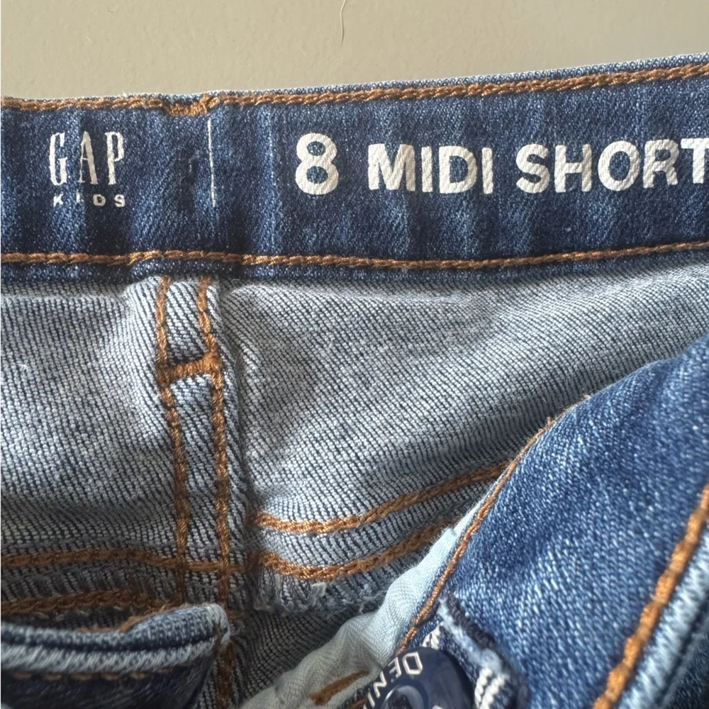 📚✏️ GAP Kids Denim Midi Shorts 8